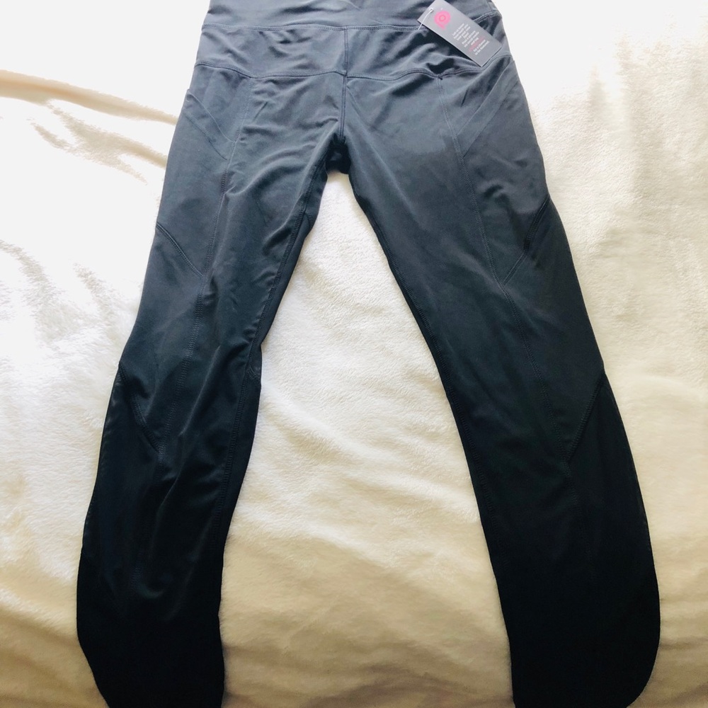 NWT Pop Fit Workout Leggings
